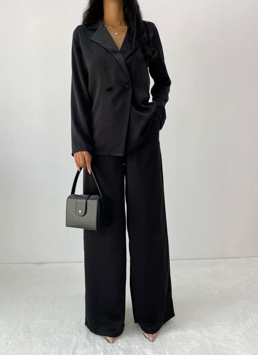 Qesto black satin set(Petite)